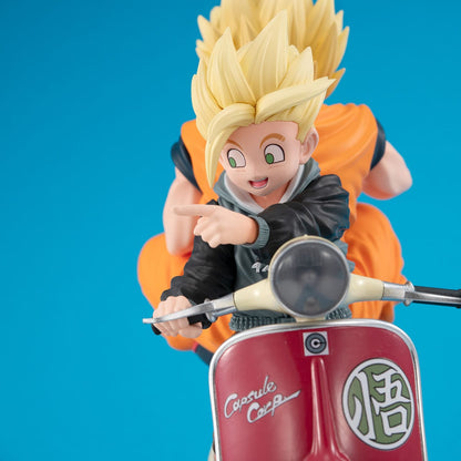 Super Saiyan Son Goku, Super Saiyan Son Gohan & Motorbike MegaHouse