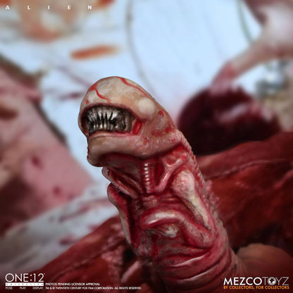 Alien - Alien Actionfigur - Mezco
