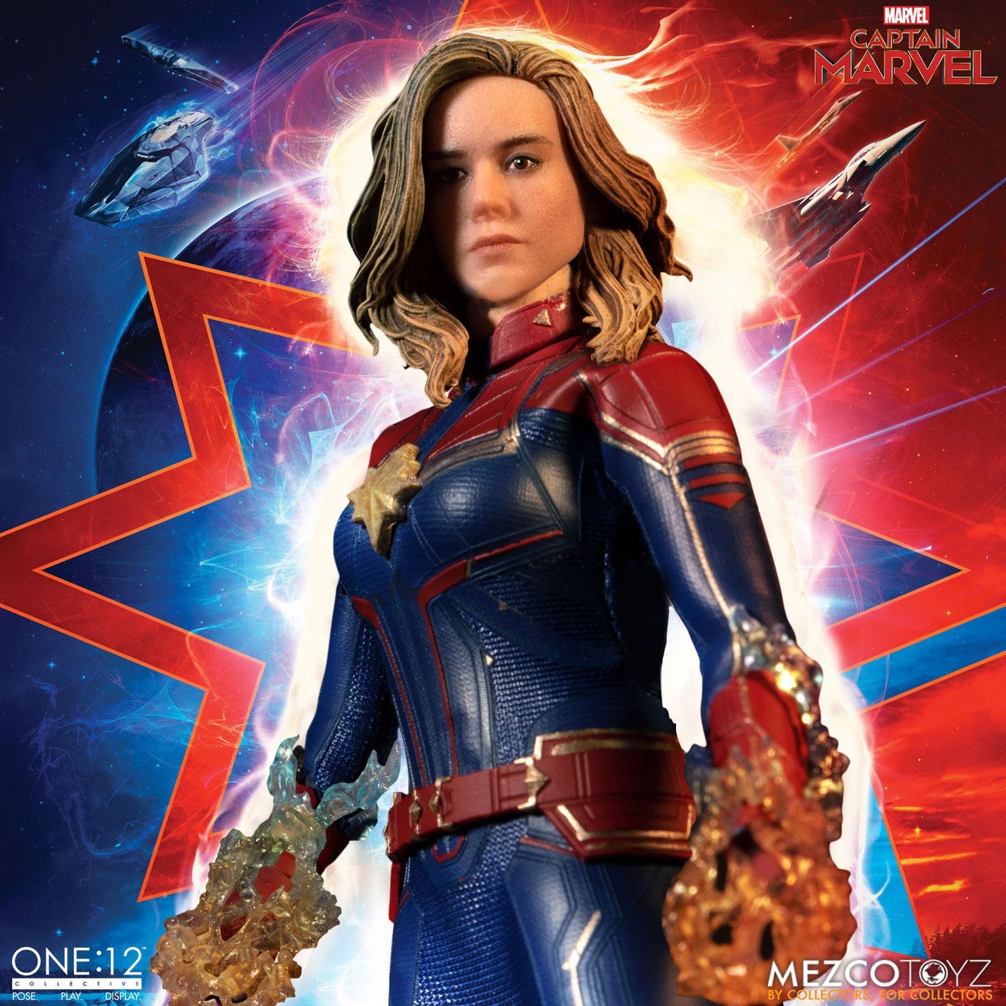 Captain Marvel Actionfigur von Mezco
