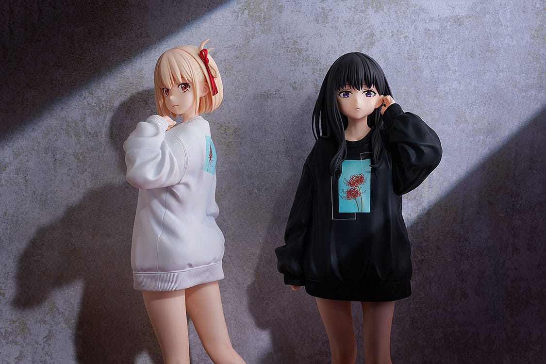 Chisato Nishikigi: Oversized Sweatshirt Ver. Phat!