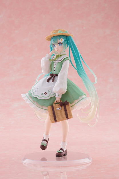 Hatsune Miku Fashion Country Ver. Taito