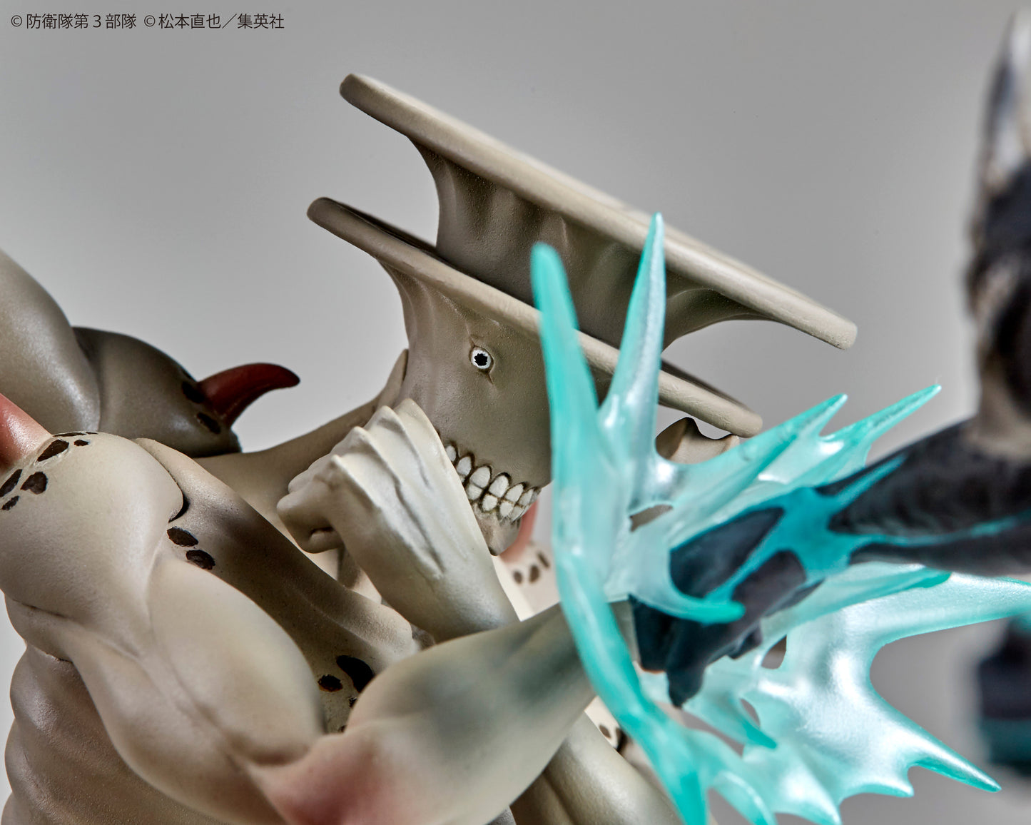 Kaiju No. 8 vs Kaiju No. 9 1/18 Kaiyodo