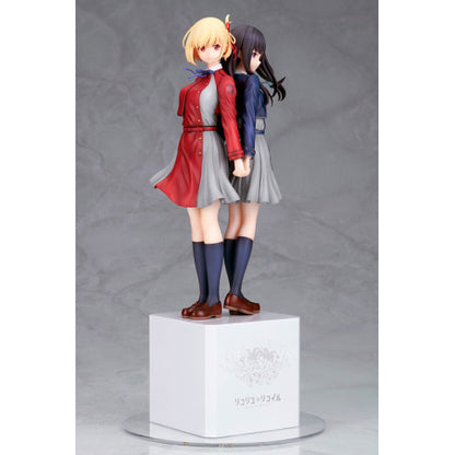 Lycoris Recoil PVC Statue 1/8 Chisato Nishikigi & Takina Inoue 30 cm