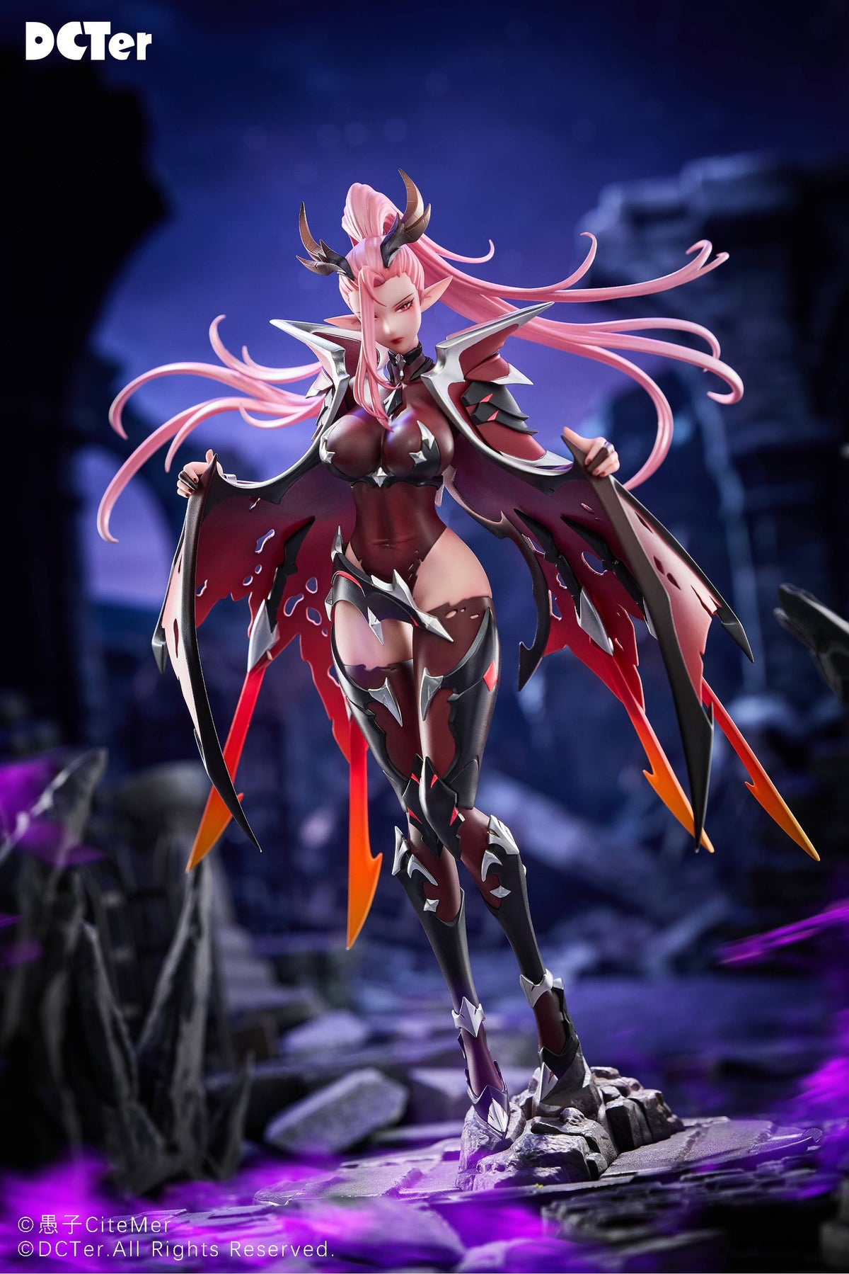 Original Character PU Figur 1/7 Heslion Draco Bellatrix Feminina 27 cm