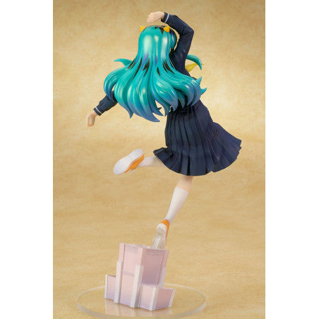 Urusei Yatsura Lum Uniform Ver. 1/7 Scale Figure