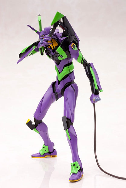 Test Type-01 with Spear of Cassius Plastic Model Kit Kotobukiya