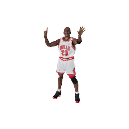 Michael Jordan - Chicago Bulls HOME Mafex Medicom
