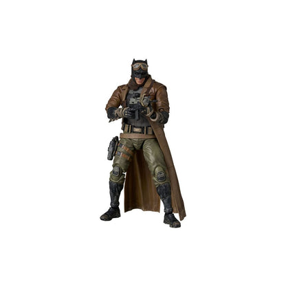 DC Comics MAFEX Actionfigur Knightmare Batman Snyder´s Justice League Ver. 16 cm