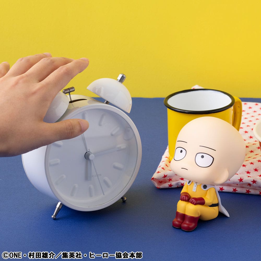 Saitama Look Up One Punch Man MegaHouse