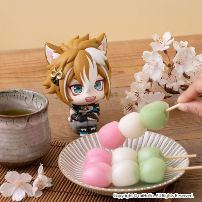 Gorou with Gift Look Up Genshin Impact MegaHouse