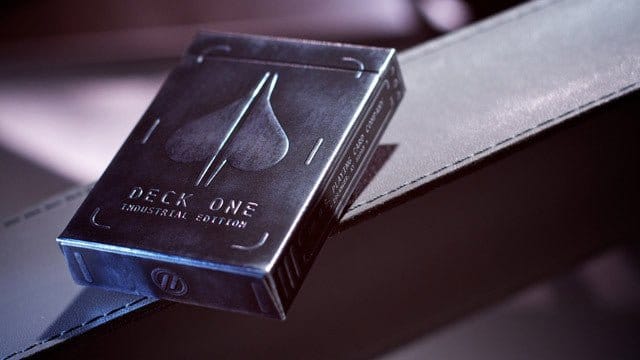 Theory 11 Spielkarten DeckONE - Anime Figuren günstig kaufen