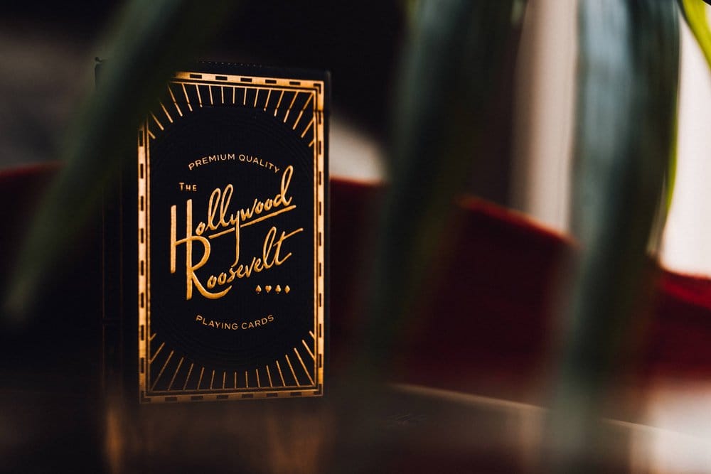 Theory 11 Spielkarten The Hollywood Roosevelt - Anime Figuren günstig kaufen