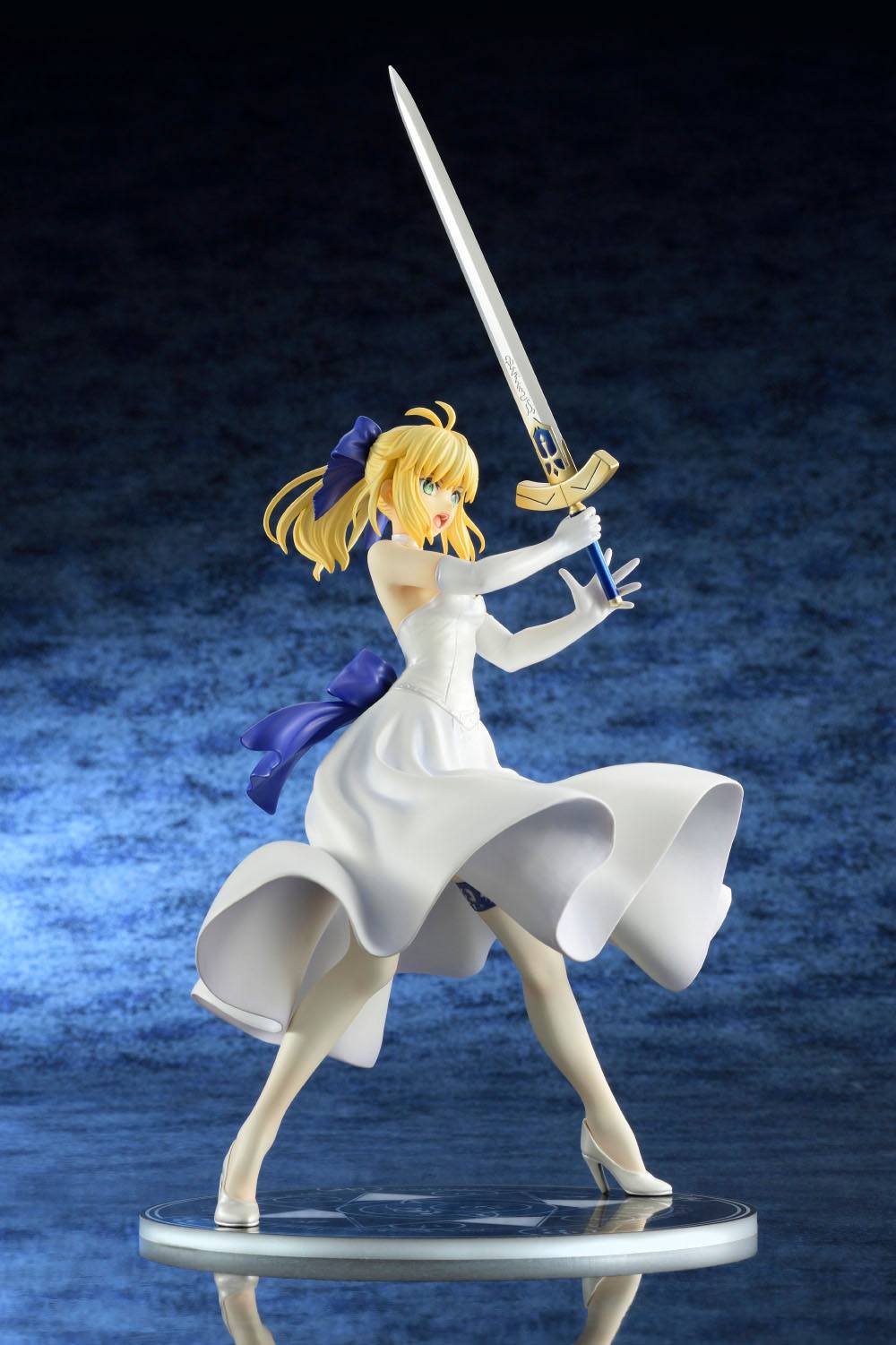 Saber - White Dress Renewal Version / Fate/Stay Night Unlimited Blade Works