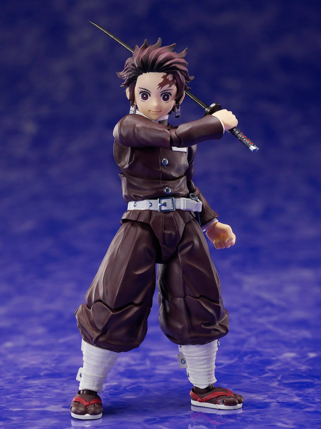 Tanjiro Kamado Demon Slayer: Kimetsu no Yaiba [NEUAUFLAGE] - Anime Figuren günstig kaufen